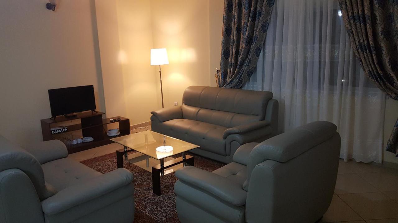 Residences Hotelieres Micheline Et Emile Bastos Yaoundé Εξωτερικό φωτογραφία